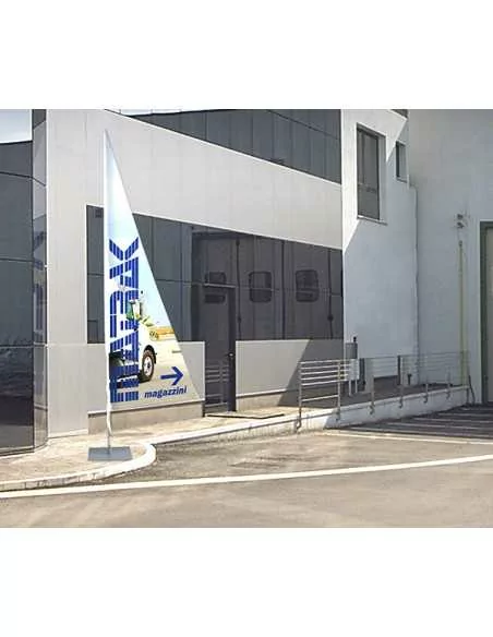 Bandiera pubblicitaria triangolare personalizzabile Bandiera pubblicitaria triangolare personalizzabile