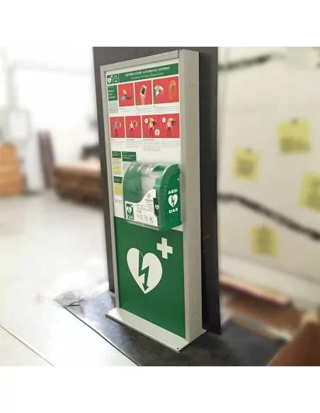 totem espositivi con struttura in metallo totem espositivi con struttura in metallo