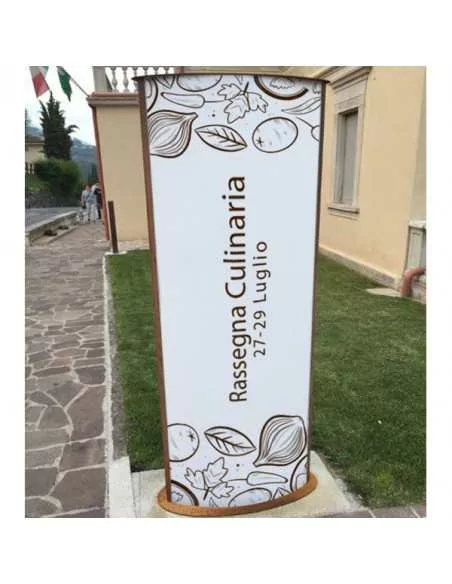 Totem Cor-Ten bifacciale Totem Cor-Ten bifacciale