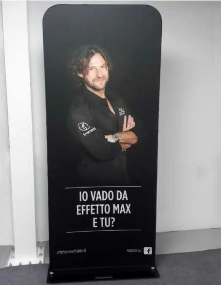 Advertising totem with textile print