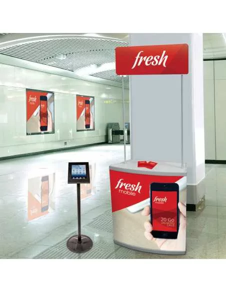 Desk con crowner personalizzato Desk con crowner personalizzato