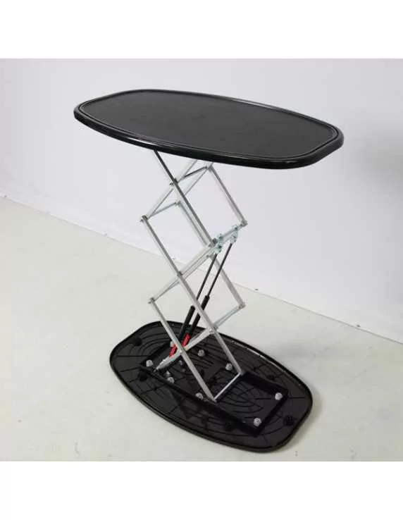 Desk structure with push-pull mechanism Desk structure with push-pull mechanism