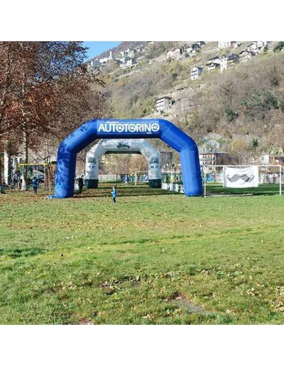 Arco gonfiabile per eventi sportivi
