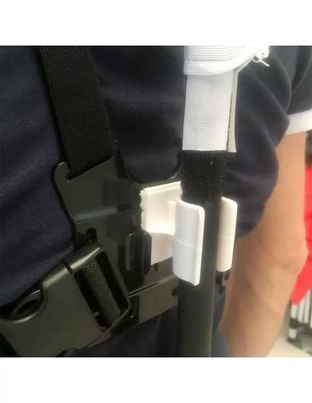 Flag attachment detail