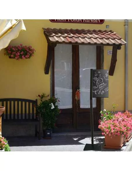 joe black with blackboard joe black with blackboard