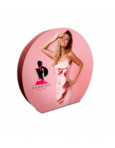 Circular backdrop with textile print