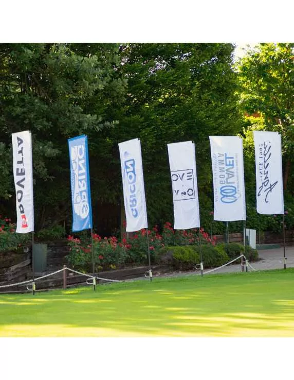 bandiera rettangolare con base picchetto bandiera rettangolare con base picchetto