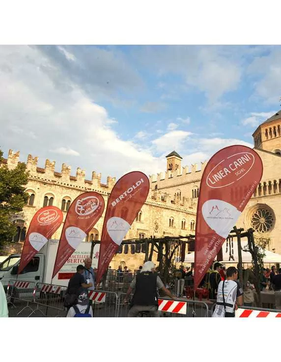 bandiere a goccia bifacciali bandiere a goccia bifacciali