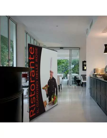 Espositori da terra autoportanti per interni Espositori da terra autoportanti per interni