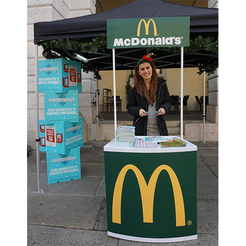 Banchetto promozionale con crowner