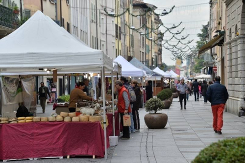 Gazebo per mercati e fiere all'aperto