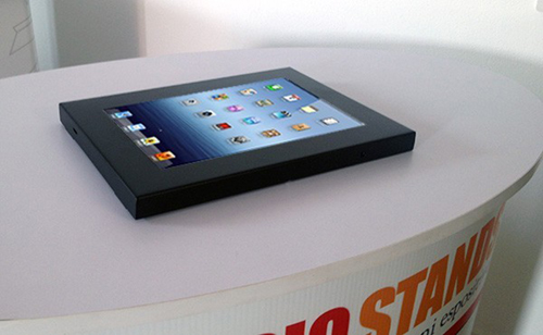 Porta tablet da banco